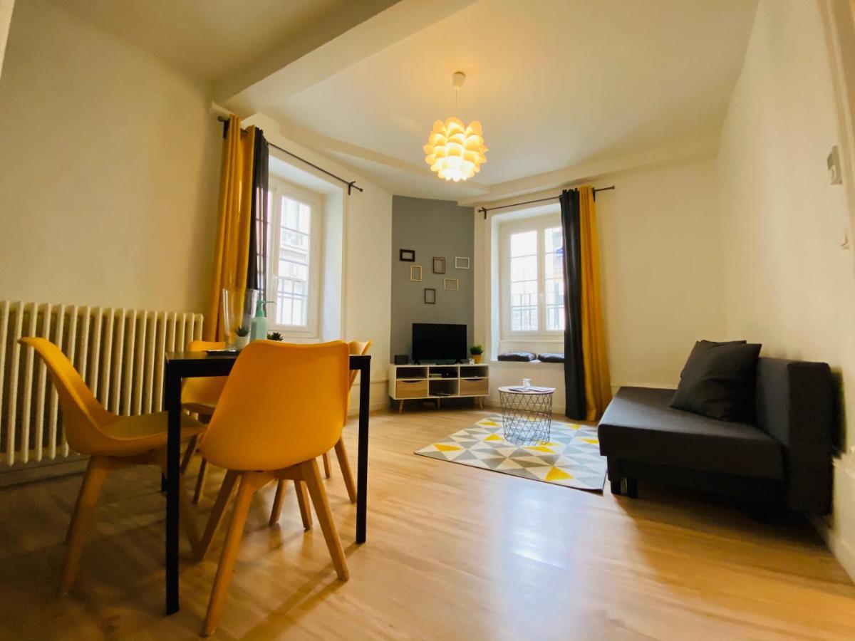 Nid Douillet Sur Plateau Central Клермон-Ферран Екстер'єр фото